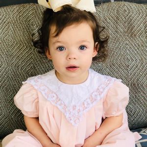 Meet your Posher, Sharon